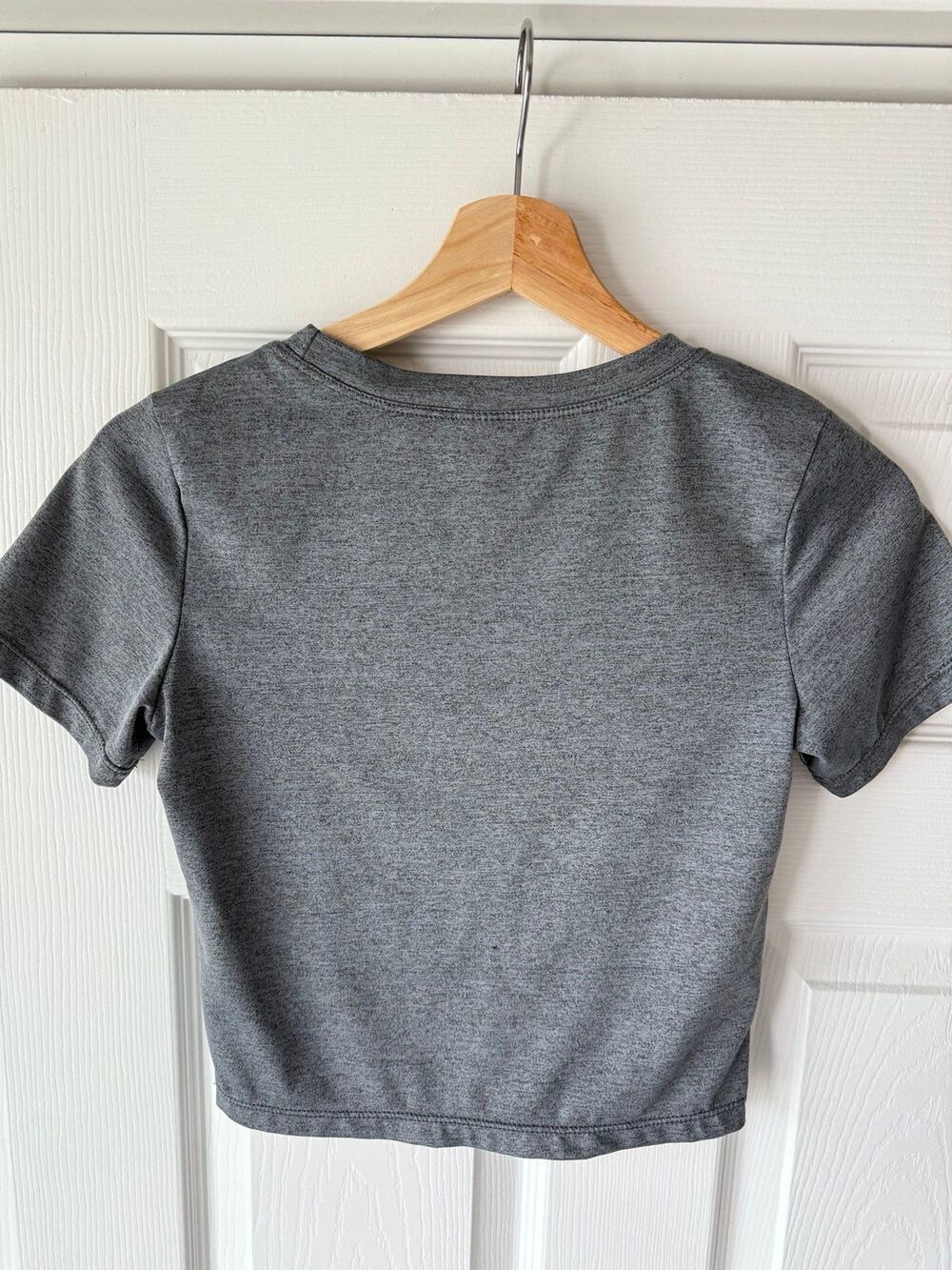 grey drifit tee - Picture 4 of 4